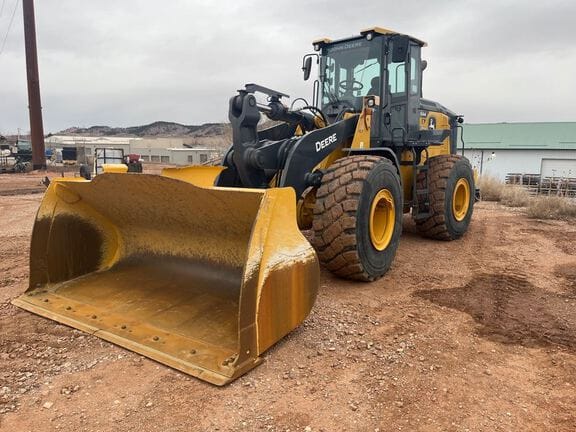 2023 John Deere 644G Equipment Image0