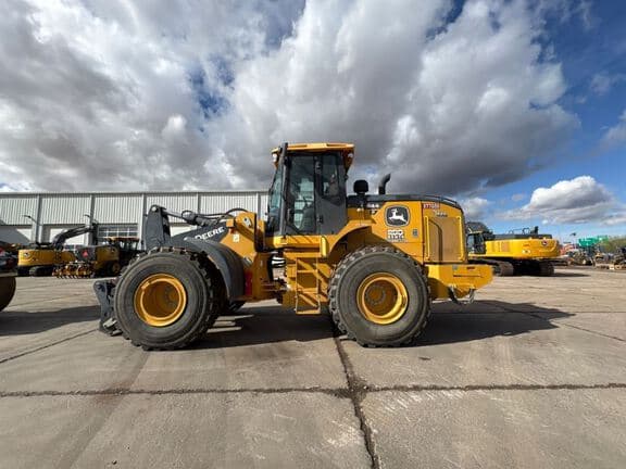 Image of John Deere 644P equipment image 1