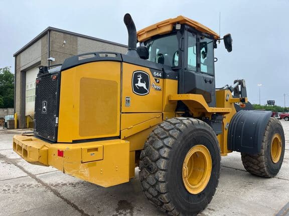 Image of John Deere 644P equipment image 4