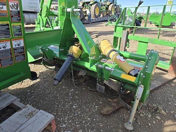 Image of John Deere 647 equipment image 3