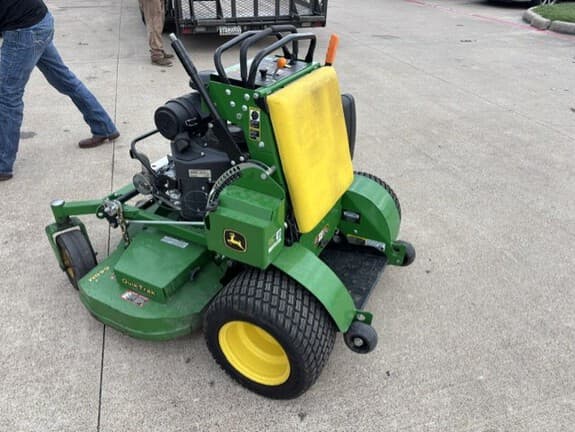 Image of John Deere 648M equipment image 3