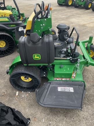 Image of John Deere 648R equipment image 4
