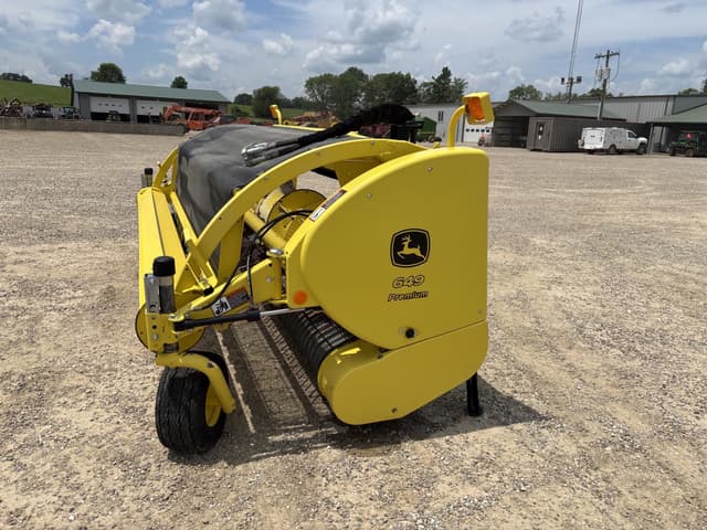 Image of John Deere 649 equipment image 1