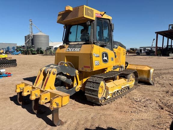 Image of John Deere 650K XLT equipment image 4