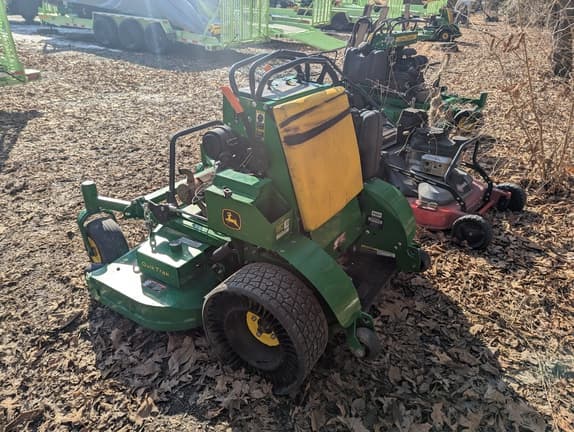 Image of John Deere 652R equipment image 3