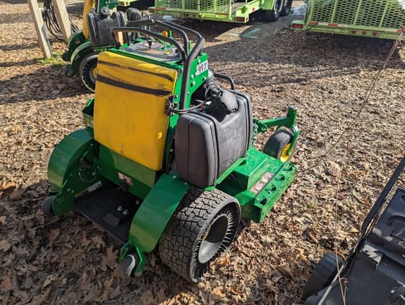 Image of John Deere 652R equipment image 2