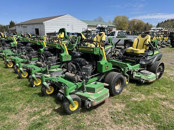 Image of John Deere 652R equipment image 2