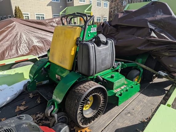 Image of John Deere 652R equipment image 2