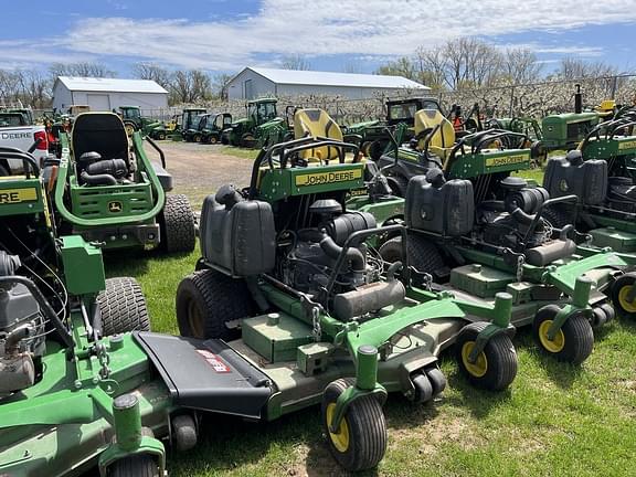 Image of John Deere 652R Primary image