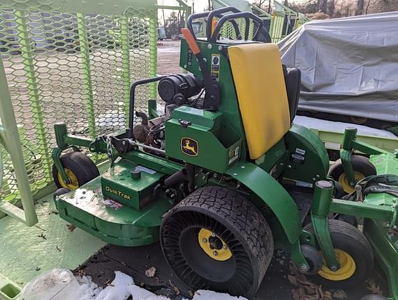 Image of John Deere 652R equipment image 2
