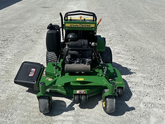 Image of John Deere 652R equipment image 1