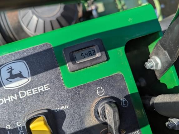 Image of John Deere 652R equipment image 2