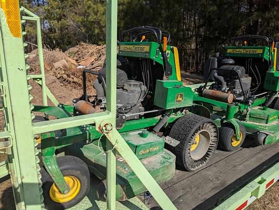 Image of John Deere 652R equipment image 1