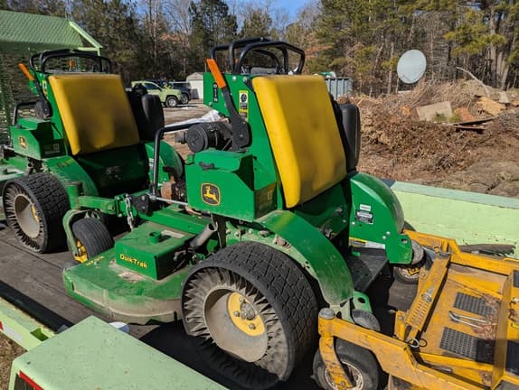 Image of John Deere 652R equipment image 2