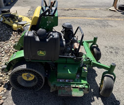 Image of John Deere 652R equipment image 3