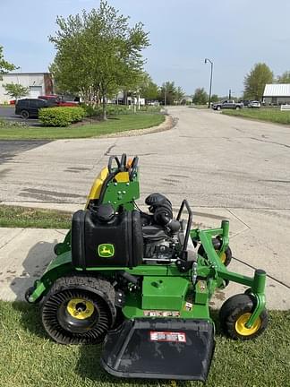 Image of John Deere 652R equipment image 4
