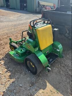 Image of John Deere 652R equipment image 2