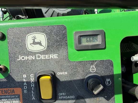 Image of John Deere 652R equipment image 2