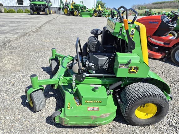 Image of John Deere 652R equipment image 1
