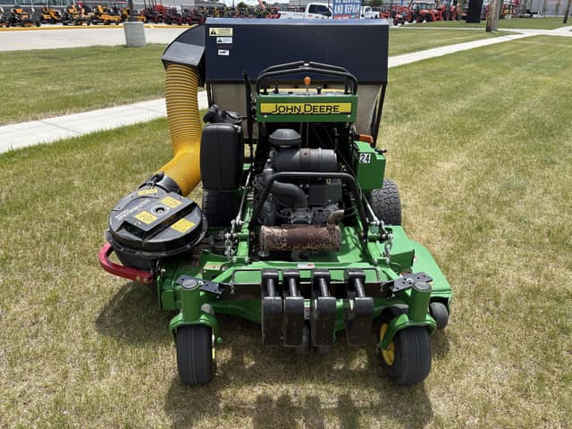 Image of John Deere 652R equipment image 1