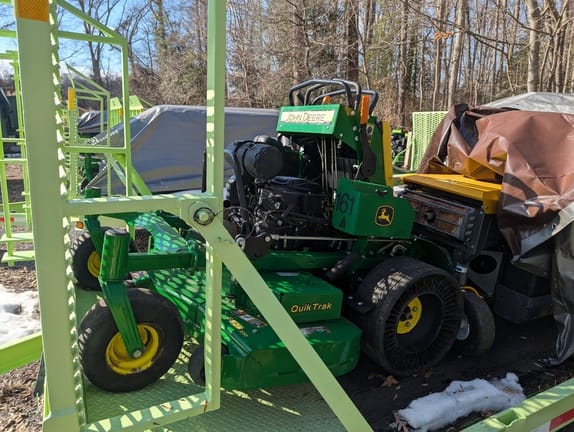2023 John Deere 652R Equipment Image0