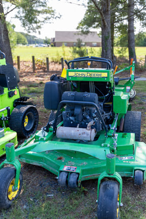 2023 John Deere 652R Image