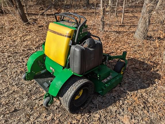 Image of John Deere 652R equipment image 2