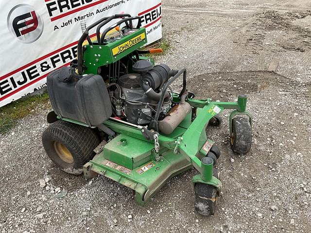Image of John Deere 652R equipment image 2