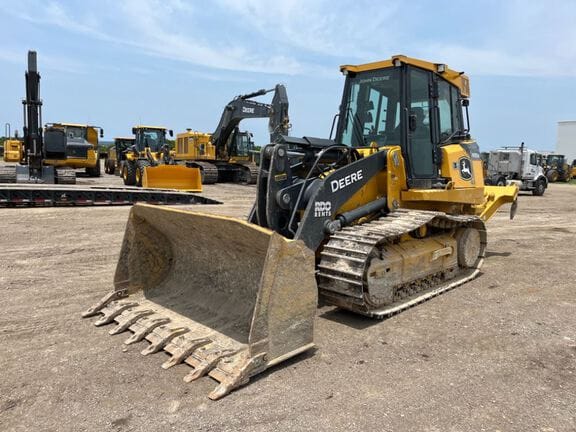 2023 John Deere 655K Equipment Image0