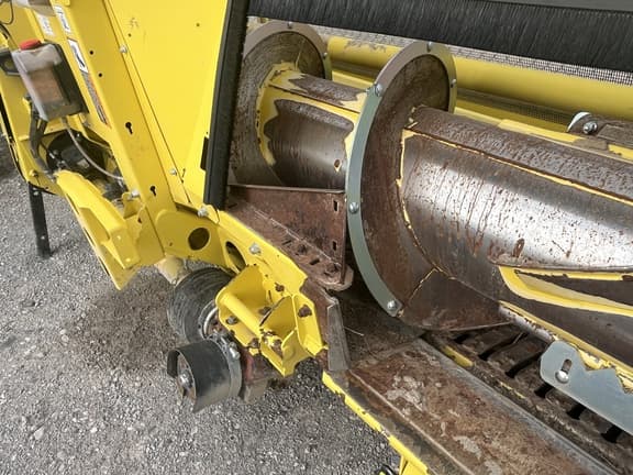 Image of John Deere 659 equipment image 4