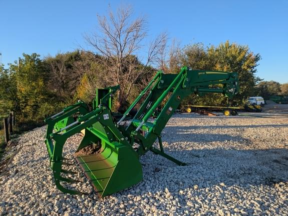 Image of John Deere 660R equipment image 4