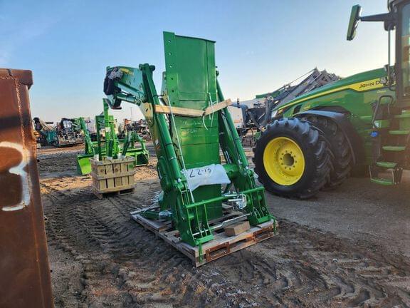 Image of John Deere 660R equipment image 2