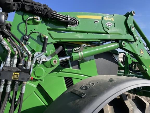 Image of John Deere 660R equipment image 3