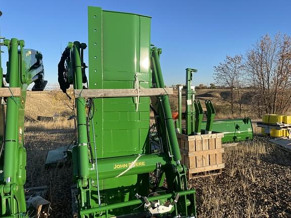 Image of John Deere 660R equipment image 2