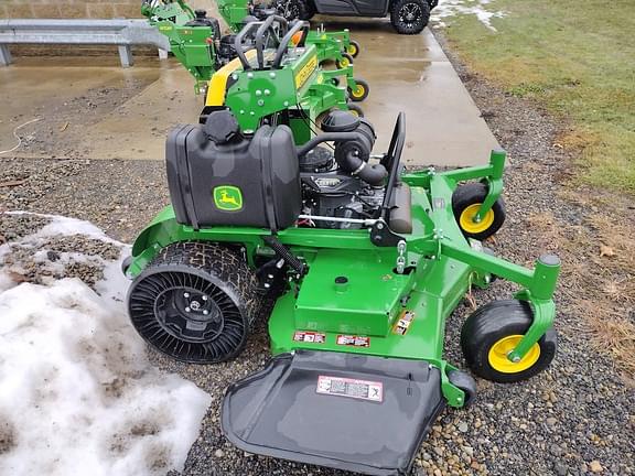 Image of John Deere 661R equipment image 1