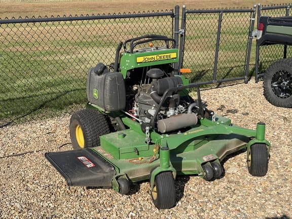 Image of John Deere 661R Primary image