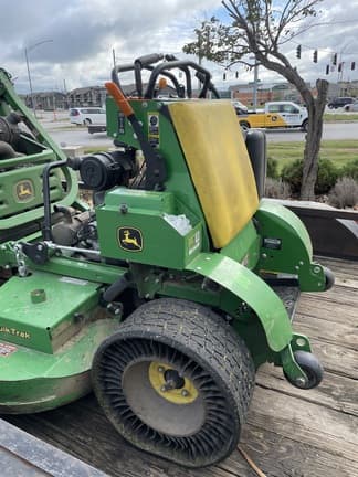 Image of John Deere 661R equipment image 1