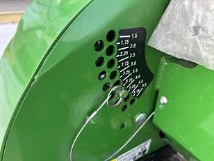 Main image John Deere 661R 11