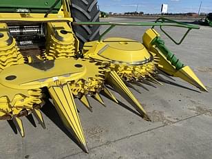 Main image John Deere 676 16