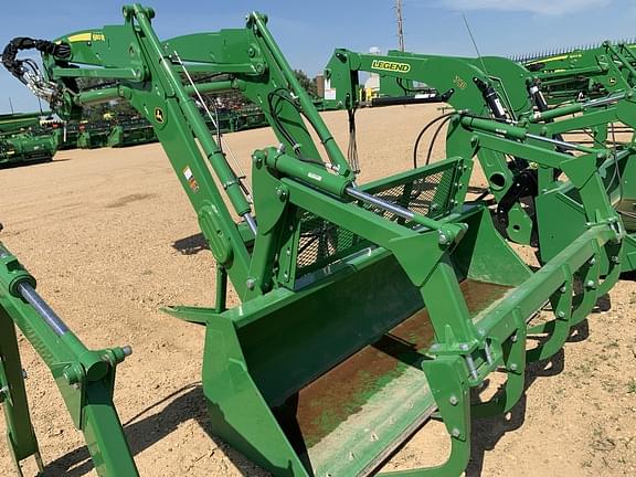 Image of John Deere 680R Primary image