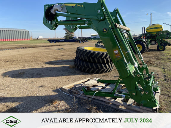 Main image John Deere 680R