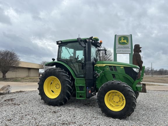 Image of John Deere 6R 110 equipment image 2