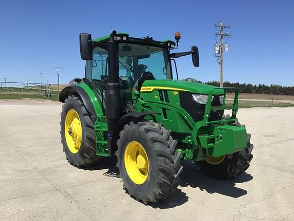 Image of John Deere 6R 110 equipment image 2