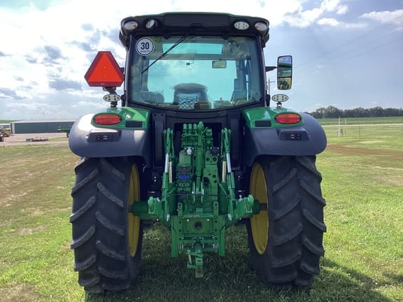 Image of John Deere 6R 110 equipment image 4