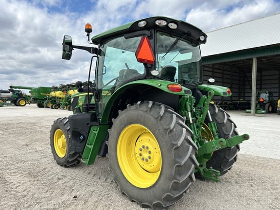 Image of John Deere 6R 110 equipment image 2