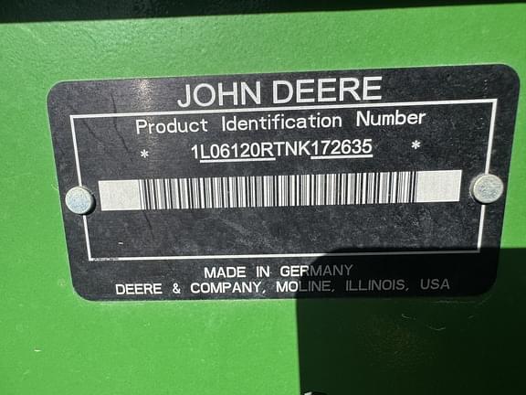 Image of John Deere 6R 120 equipment image 2