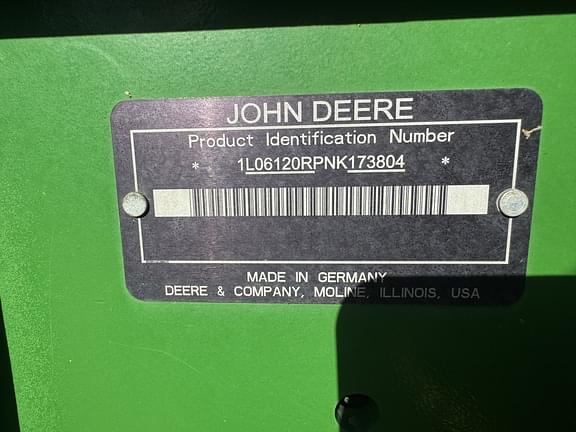 Image of John Deere 6R 120 equipment image 4