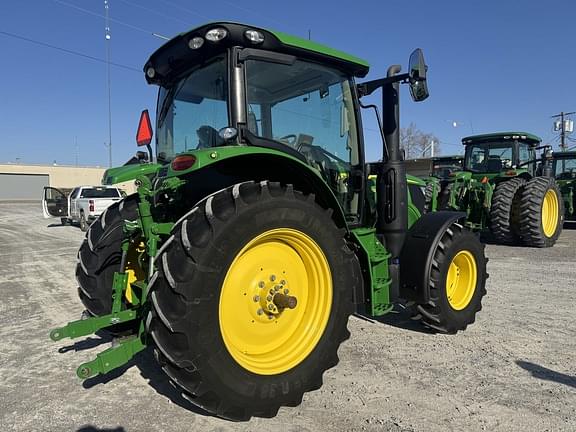 Image of John Deere 6R 120 equipment image 3