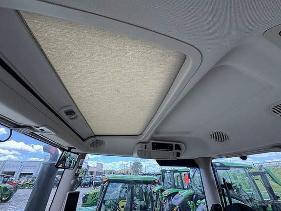 Image of John Deere 6R 120 equipment image 1