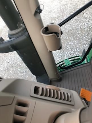 Image of John Deere 6R 120 equipment image 4